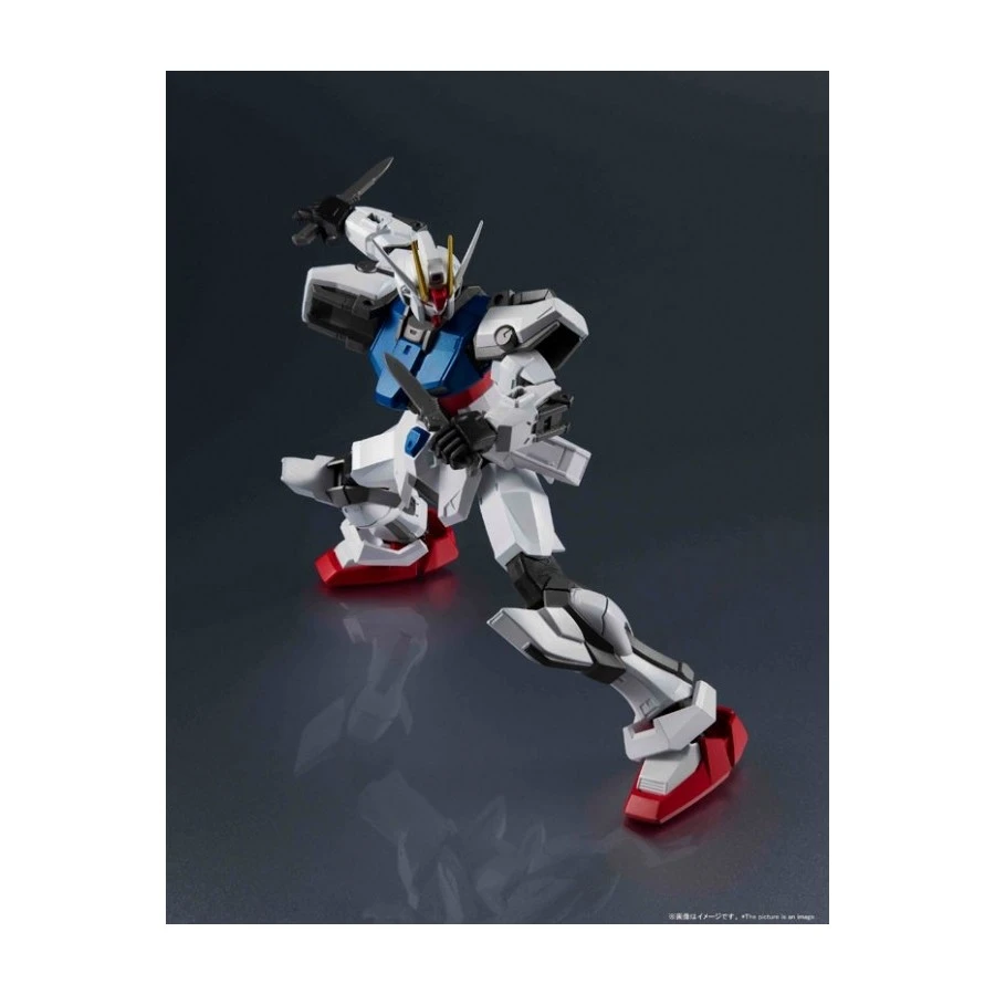 Bandai Mobile Suit Gundam Universe GAT-X105 Strike Gundam 4 Bandai Mobile Suit Gundam Universe GAT-X105 Strike Gundam - immagine 4