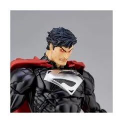 Kaiyodo Amazing Yamaguchi Revoltech No. 027EX Superman Black Version Limited Edition -Negozio JapanWorld economico kaiyodo amazing yamaguchi revoltech no 027ex superman black version limited edition 15