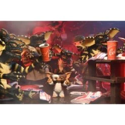 Neca Gremlins Accessory Pack -Negozio JapanWorld economico neca gremlins accessory pack 2