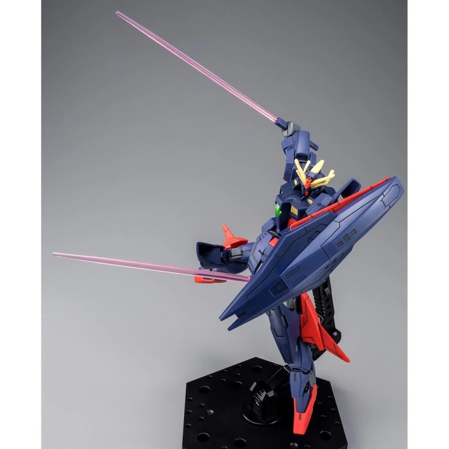 P-Bandai High Grade HGBD 1/144 Mobile Suit Gundam GF13-017NJ/B Gundam Shining Break Before Version 4 P-Bandai High Grade HGBD 1/144 Mobile Suit Gundam GF13-017NJ/B Gundam Shining Break Before Version - immagine 4
